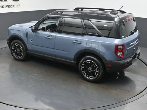 Used 2025 Ford Bronco Sport Outer Banks w/ Outer Banks Tech Package+ AWD/4WD image 42