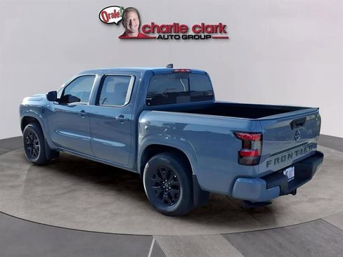 New 2026 Nissan Frontier SV image 3