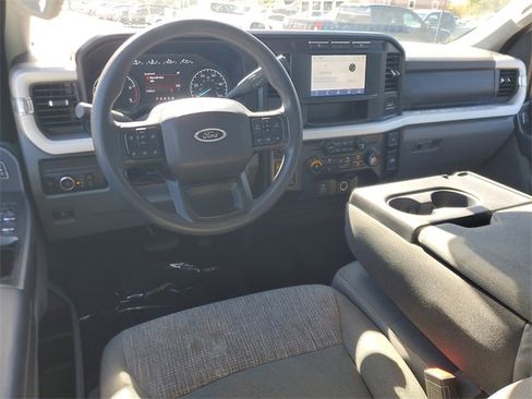 Used 2024 Ford F250 XLT image 12
