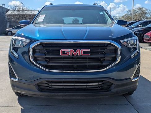 Used 2019 GMC Terrain SLE w/ Driver Convenience Package image 2