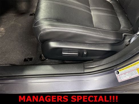 Used 2020 Honda Insight Touring image 24