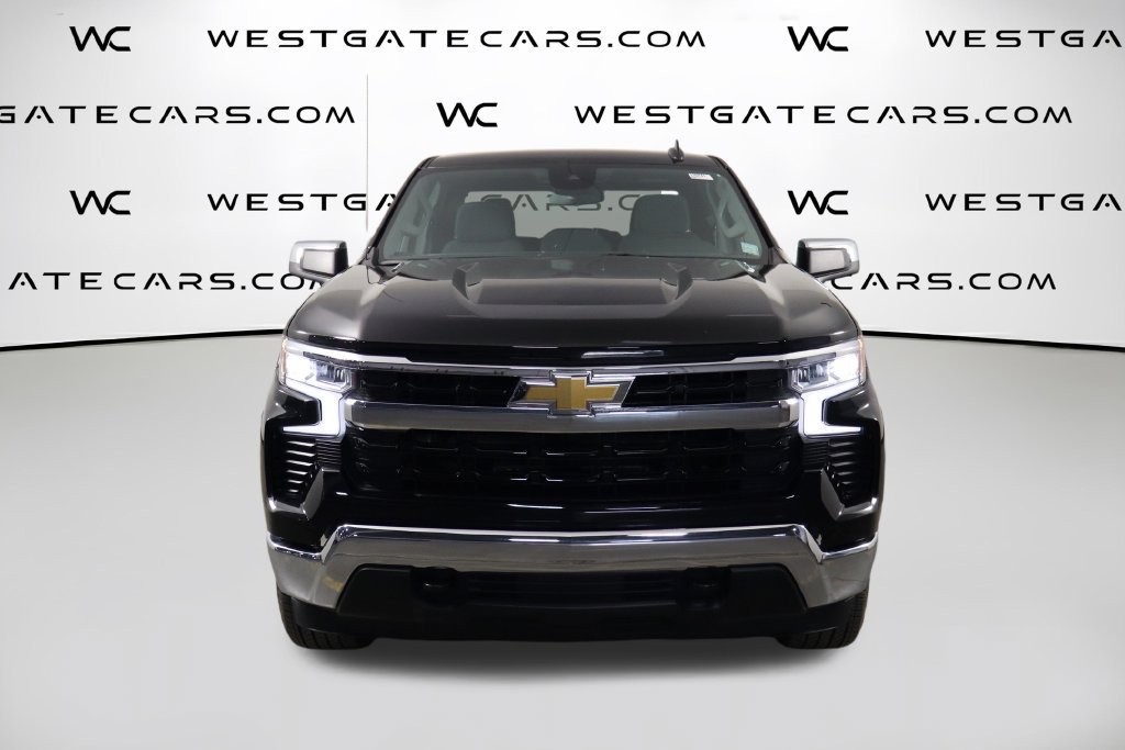 Used 2025 Chevrolet Silverado 1500 LT AWD/4WD image 2