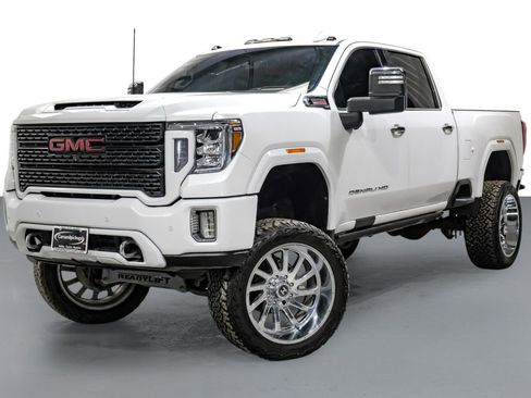 Used 2022 GMC Sierra 2500 Denali w/ Denali Ultimate Package AWD/4WD image 4