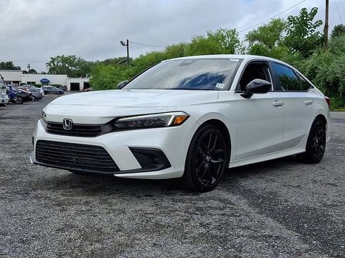 Used 2022 Honda Civic Sport image 3