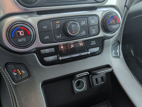 Used 2020 Chevrolet Tahoe LT image 23