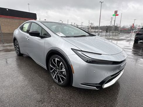 New 2026 Toyota Prius XSE Premium image 8