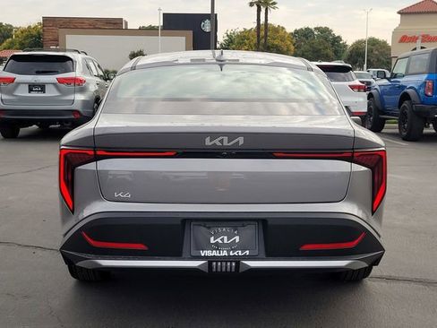 New 2025 Kia K4 EX image 6