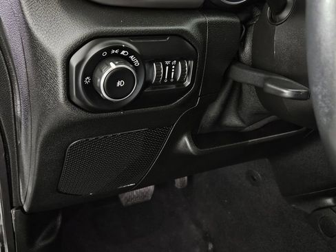 Used 2021 Jeep Wrangler Unlimited Sport AWD/4WD image 26
