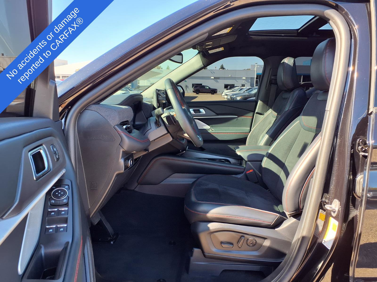 Used 2025 Ford Explorer ST w/ Sun And Sound Package AWD/4WD image 17
