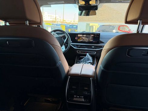 Used 2026 BMW X7 xDrive40i AWD/4WD image 19