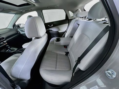 Used 2023 Hyundai Kona SEL w/ Convenience Package image 24