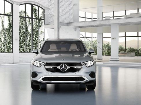 New 2025 Mercedes-Benz GLC 350e 4MATIC image 6