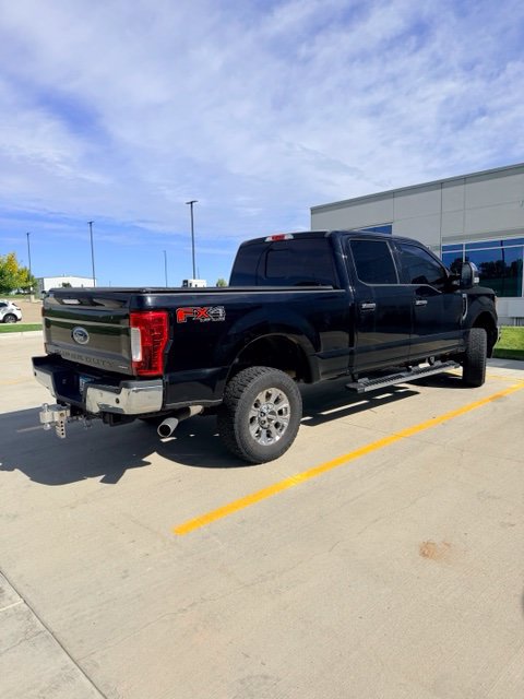 Used 2017 Ford F250 Lariat w/ Chrome Package AWD/4WD image 8