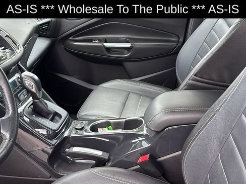 Used 2014 Ford Escape Titanium FWD image 23