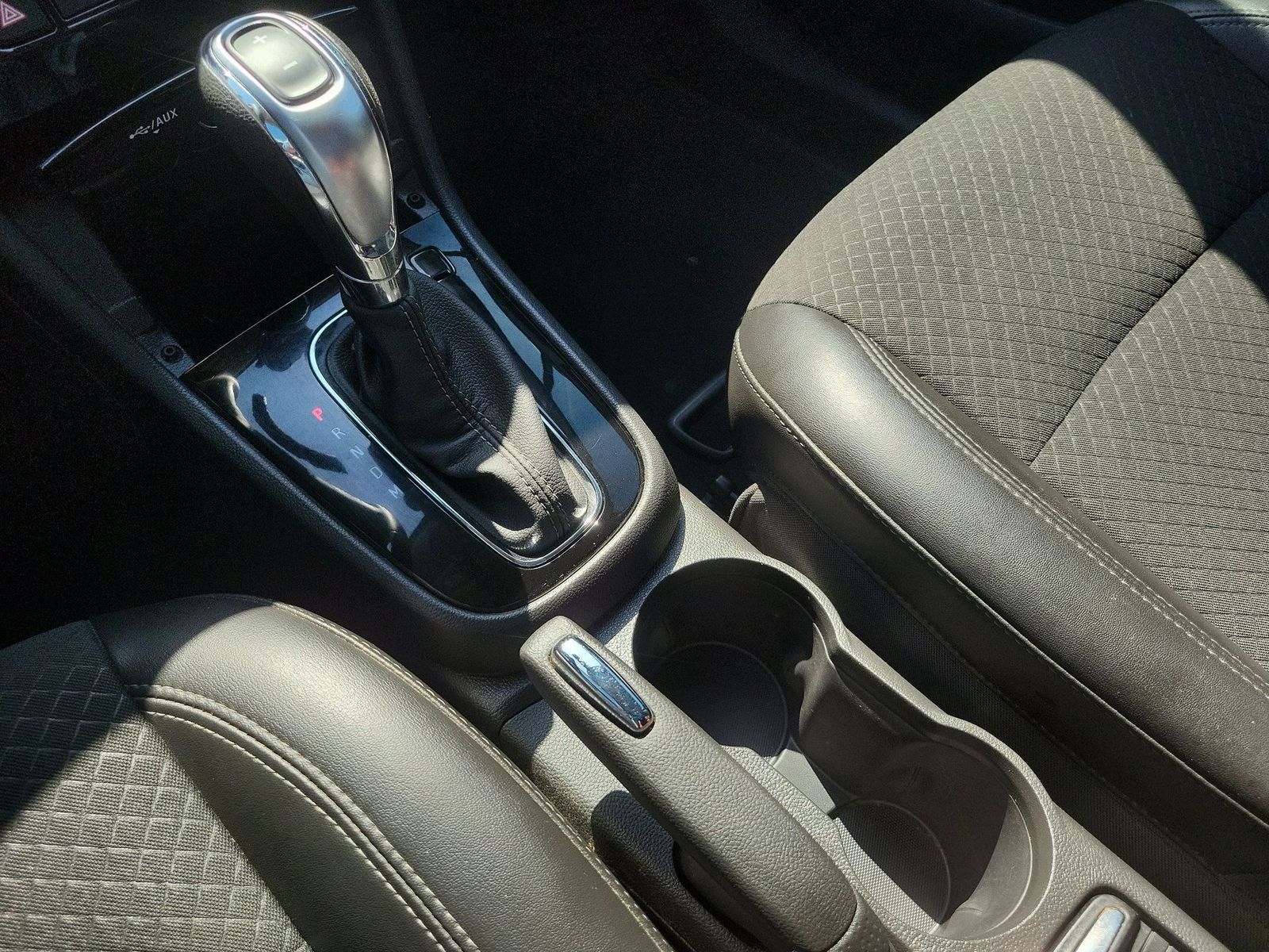 Used 2022 Buick Encore Preferred w/ Safety Package FWD image 15
