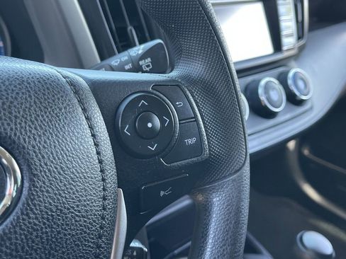 Used 2017 Toyota RAV4 LE image 24