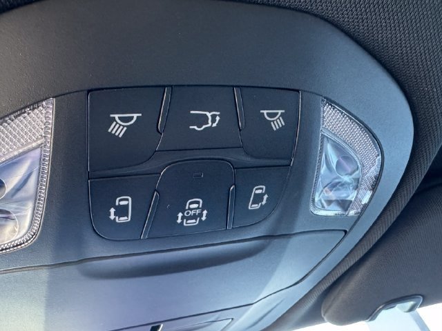 New 2027 Chrysler Pacifica Select FWD image 39