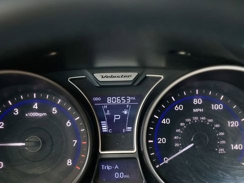 Used 2014 Hyundai Veloster Turbo image 49