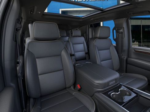 New 2026 Chevrolet Tahoe Premier RWD image 17