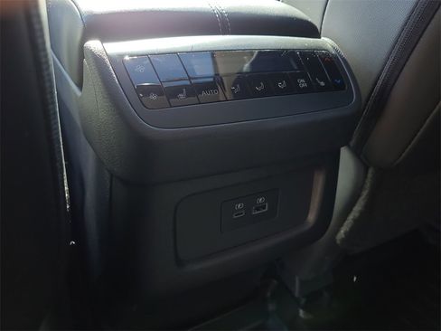 Certified 2023 Nissan Pathfinder SL w/ SL Premium Package image 13