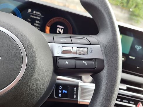 New 2026 Hyundai Tucson SEL image 18