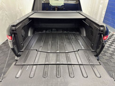 Used 2022 Rivian R1T Adventure image 14