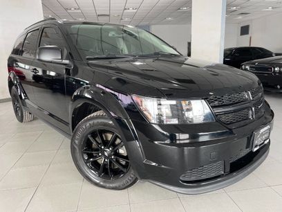 Used 2020 Dodge Journey SE w/ Blacktop Package