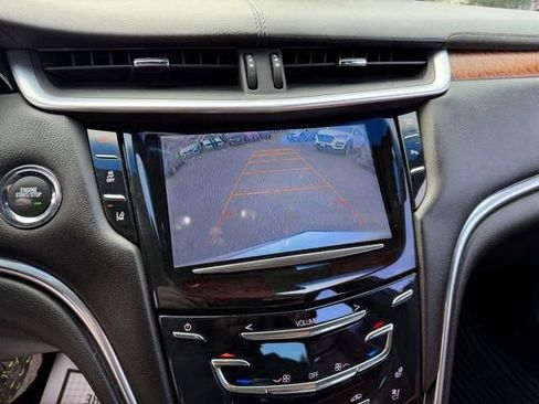 Used 2015 Cadillac XTS Premium AWD/4WD image 33