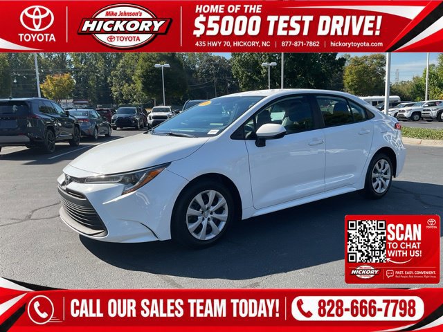 Used 2024 Toyota Corolla LE FWD image 1