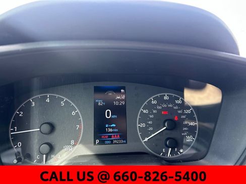 Used 2025 Toyota Corolla LE FWD image 12