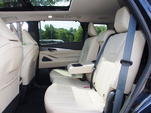 Used 2025 INFINITI QX60 Luxe AWD/4WD image 23