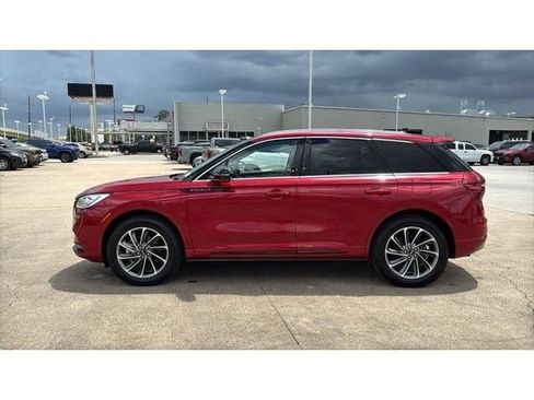 Used 2022 Lincoln Corsair Grand Touring w/ Elements Technology Bundle AWD/4WD image 3