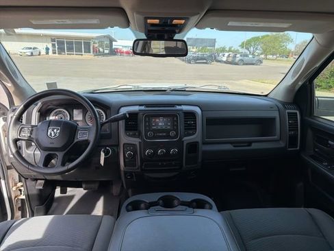 Used 2014 RAM 2500 Tradesman w/ Chrome Appearance Group AWD/4WD image 18