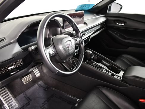 Used 2024 Honda Accord Sport image 36