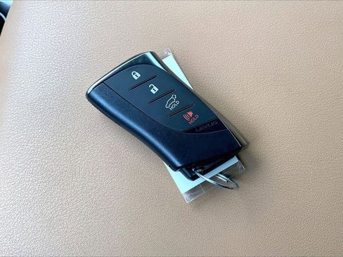 Used 2023 Lexus RX 350 FWD image 13