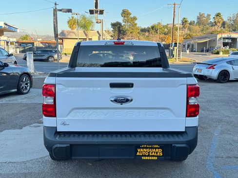 Used 2022 Ford Maverick XL image 40