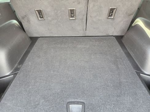 Used 2025 Chevrolet Blazer RS image 32