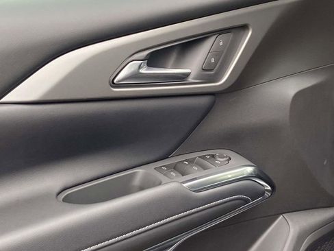 New 2026 Chevrolet Traverse LT w/ Midnight/Sport Edition image 13