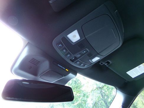 Used 2022 Ford Expedition Platinum AWD/4WD image 26