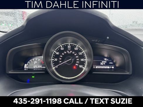 Used 2017 MAZDA MAZDA3 Touring image 3