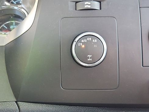 Used 2011 Chevrolet Silverado 1500 LT w/ All-Star Edition image 36