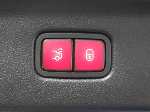 Certified 2024 Mercedes-Benz S 580 4MATIC Sedan image 36