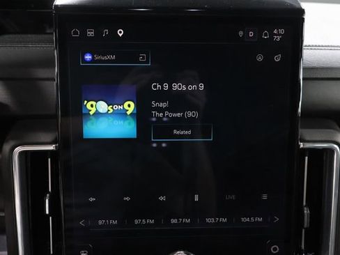 Used 2025 GMC Yukon Denali AWD/4WD image 32