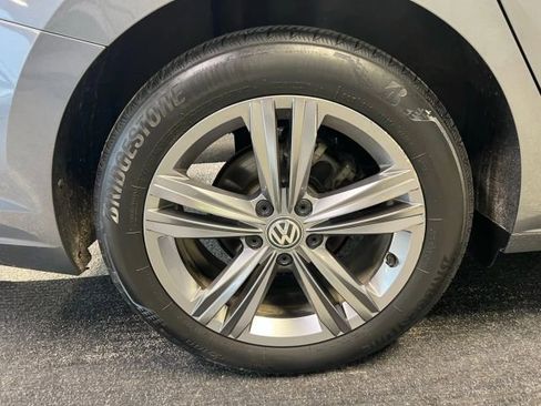 Used 2019 Volkswagen Jetta R-Line image 18