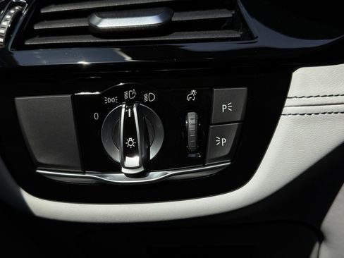 Used 2022 BMW M5 w/ Competition Package image 23