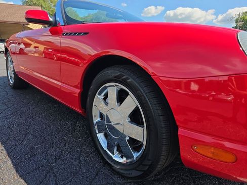 Used 2002 Ford Thunderbird RWD image 35