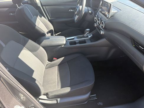 Used 2023 Nissan Sentra SV FWD image 23