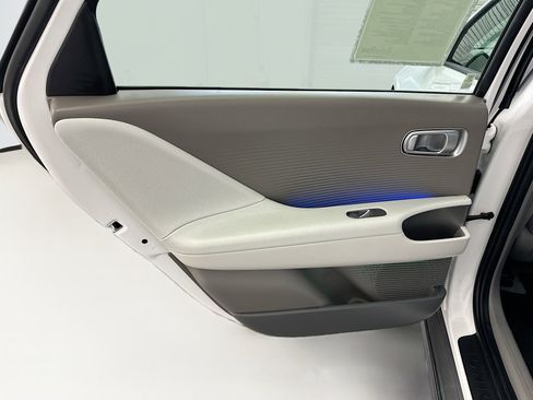 Used 2024 Hyundai Ioniq 6 SEL image 27