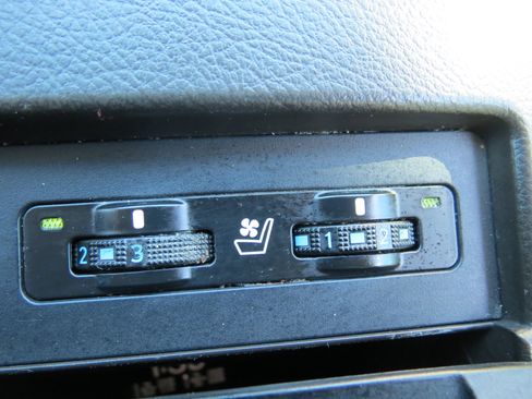 Used 2010 Lexus RX 350 2WD image 24