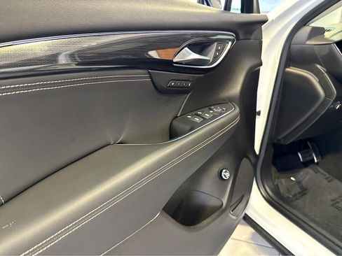 Used 2023 Buick Envision Essence w/ Sport Touring Package AWD/4WD image 16